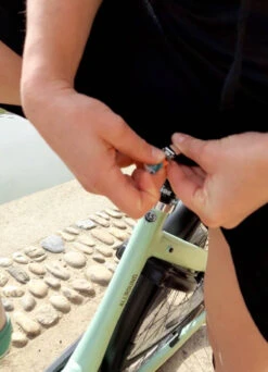 Attache Jupe Vélo - Suzon Et Suzette -Jesuis à Vélo Soldes attache jupe velo suzon et suzette 7