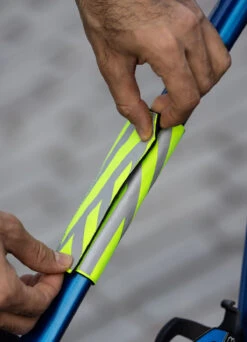 Bandeau Réfléchissant - Wowow -Jesuis à Vélo Soldes bandeau reflechissant wowow 2