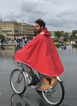 Cape De Pluie Vélo - Le Temps Des Grenouilles 37 Cape De Pluie Vélo - Le Temps Des Grenouilles -Jesuis à Vélo Soldes cape de pluie velo le temps des grenouilles 15