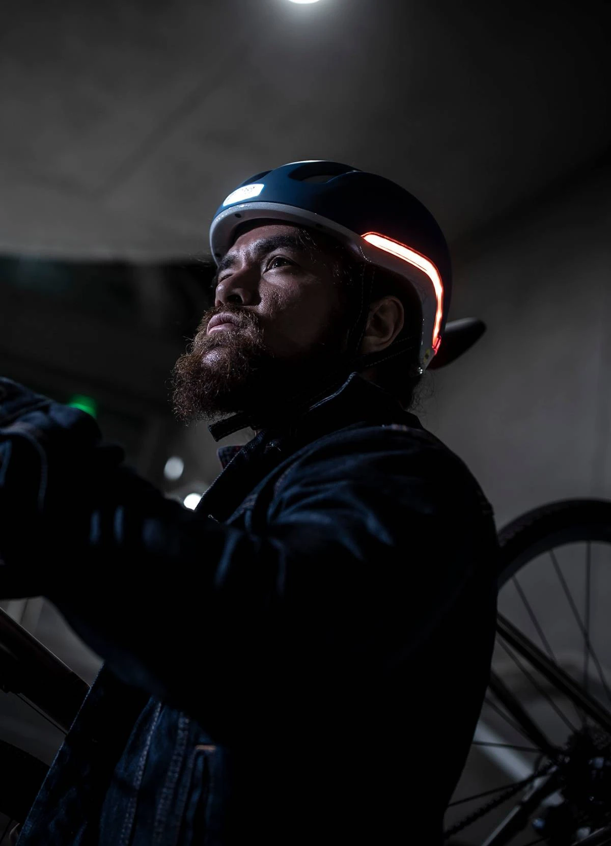 Casque Lumineux MIPS Pour Cycliste Urbain - Nutcase 15 Casque Lumineux MIPS Pour Cycliste Urbain - Nutcase – Image 13