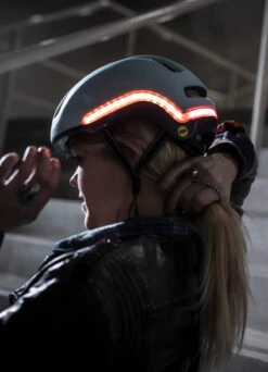 Casque Lumineux MIPS Pour Cycliste Urbain - Nutcase 28 Casque Lumineux MIPS Pour Cycliste Urbain - Nutcase -Jesuis à Vélo Soldes casque lumineux mips pour cycliste urbain nutcase 6