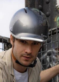 Casque Vélo Lumineux Avec Clignotants - Overade 25 Casque Vélo Lumineux Avec Clignotants - Overade -Jesuis à Vélo Soldes casque velo lumineux avec clignotants overade 9