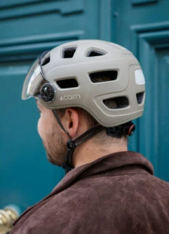 Casque Vélo Quartz Visor Led USB - Cairn 15 Casque Vélo Quartz Visor Led USB - Cairn -Jesuis à Vélo Soldes casque velo quartz visor led usb cairn 3