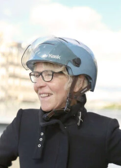 Casque Vélo Urbain Lifestyle Avec Visière - KASK -Jesuis à Vélo Soldes casque velo urbain lifestyle avec visiere kask 12