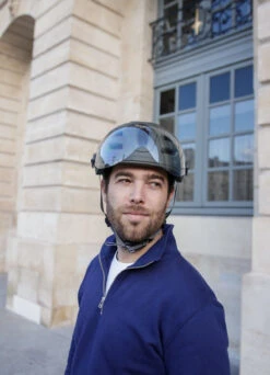 Casque Vélo Visière Avec LED Et MIPS - Cairn -Jesuis à Vélo Soldes casque velo visiere avec led et mips cairn 13