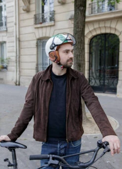 Casque Vintage Italie Avec Visière Et Cache-oreilles - CGM 19 Casque Vintage Italie Avec Visière Et Cache-oreilles - CGM -Jesuis à Vélo Soldes casque vintage italie avec visiere et cache oreilles cgm 4