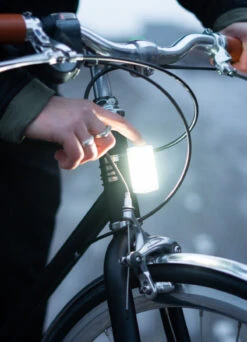 Éclairage Avant Aimanté 160Lum - Shapeheart