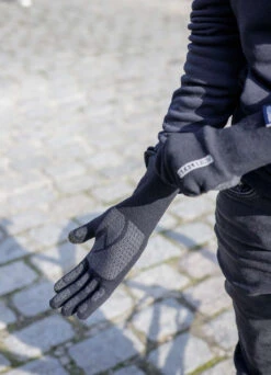 Gants Imperméables Multi Météos Skeyton - Sealskinz -Jesuis à Vélo Soldes gants impermeables multi meteos skeyton sealskinz 3