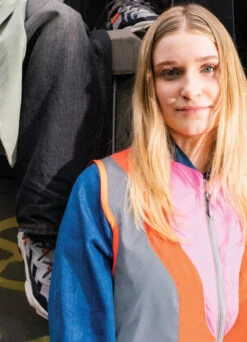 Gilet Réfléchissant Coloré Wavelight - Gofluo -Jesuis à Vélo Soldes gilet reflechissant colore wavelight gofluo 2