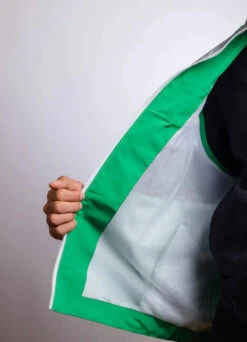 Gilet Réfléchissant Imperméable Et Respirant - TDG -Jesuis à Vélo Soldes gilet reflechissant impermeable et respirant tdg 18