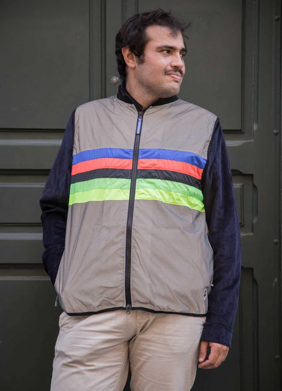 Gilet Réfléchissant Vélo Ville Darkchamp - Gofluo 11 Gilet Réfléchissant Vélo Ville Darkchamp - Gofluo – Image 9