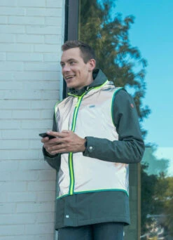 Gilet Réflechissant Vélo Ville Darknight - Gofluo -Jesuis à Vélo Soldes gilet reflechissant velo ville darknight gofluo 6