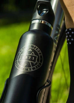 Gourde Vélo Isotherme - Café Du Cycliste 14 Gourde Vélo Isotherme - Café Du Cycliste -Jesuis à Vélo Soldes gourde velo isotherme cafe du cycliste 4
