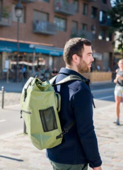 Grand Sac à Dos étanche Et Convertible Vélo - Maium 32 Grand Sac à Dos étanche Et Convertible Vélo - Maium -Jesuis à Vélo Soldes grand sac a dos etanche et convertible velo maium 10