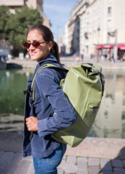 Grand Sac à Dos étanche Et Convertible Vélo - Maium 25 Grand Sac à Dos étanche Et Convertible Vélo - Maium -Jesuis à Vélo Soldes grand sac a dos etanche et convertible velo maium 3