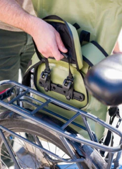 Grand Sac à Dos étanche Et Convertible Vélo - Maium 30 Grand Sac à Dos étanche Et Convertible Vélo - Maium -Jesuis à Vélo Soldes grand sac a dos etanche et convertible velo maium 8