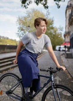 Jupe De Pluie Vélo V2 - JE SUIS À VÉLO 16 Jupe De Pluie Vélo V2 - JE SUIS À VÉLO -Jesuis à Vélo Soldes jupe de pluie velo v2 je suis a velo 5