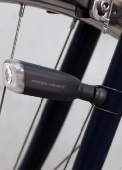 Kit éclairages Avant Et Arrière à Aimants Sans Batterie - Reelight