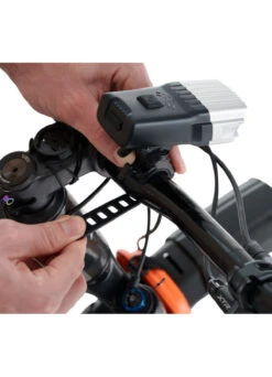 Lampe Avant Supervision F800 - Zéfal 17 Lampe Avant Supervision F800 - Zéfal -Jesuis à Vélo Soldes lampe avant supervision f800 zefal 6