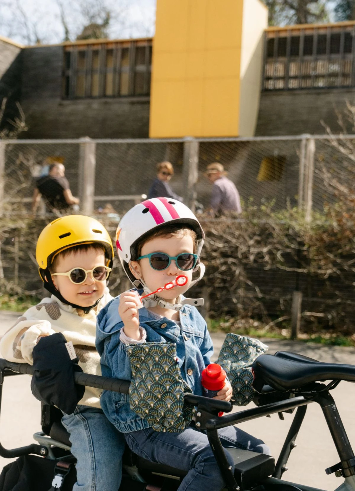 Manchons Enfants Pour Vélo Longtail - Suzon Suzette 7 Manchons Enfants Pour Vélo Longtail - Suzon Suzette – Image 5