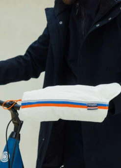 Manchons Vélo Fourrés Imperméables - Temps Des Grenouilles 23 Manchons Vélo Fourrés Imperméables - Temps Des Grenouilles -Jesuis à Vélo Soldes manchons velo fourres impermeables temps des grenouilles 10