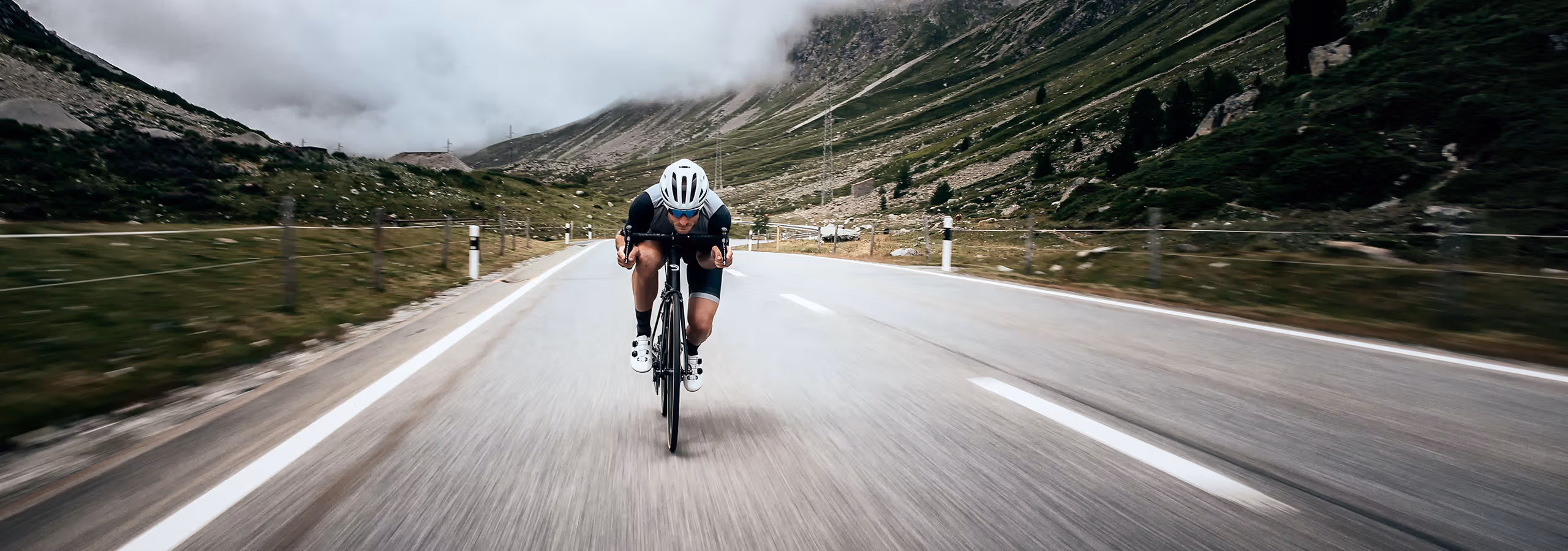 Devant -Jesuis à Vélo Soldes met helmets category cycling hero