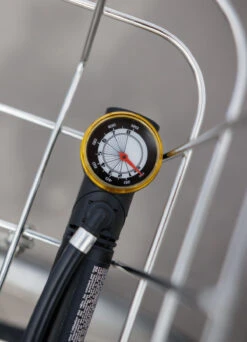 Mini-pompe à Pied En Aluminium - Michelin 14 Mini-pompe à Pied En Aluminium - Michelin -Jesuis à Vélo Soldes mini pompe a pied en aluminium michelin 3