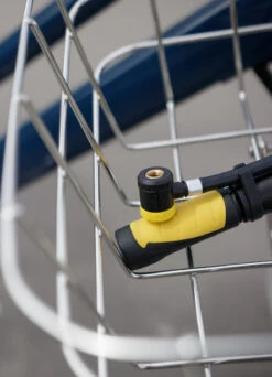 Mini-pompe à Pied En Aluminium - Michelin 15 Mini-pompe à Pied En Aluminium - Michelin -Jesuis à Vélo Soldes mini pompe a pied en aluminium michelin 4