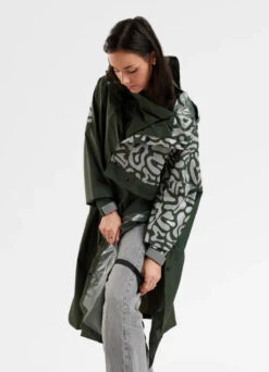 Poncho De Pluie Réfléchissant Romea - Urban Circus -Jesuis à Vélo Soldes poncho de pluie reflechissant romea urban circus 10