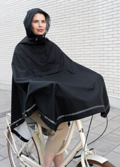 Poncho De Pluie Vélo Imbris - WGS -Jesuis à Vélo Soldes poncho de pluie velo imbris wgs 5