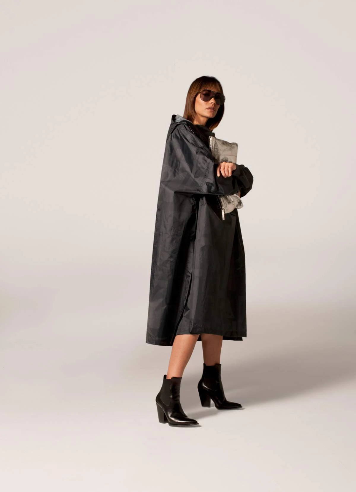 Poncho De Pluie Vélo Recyclé Original - Rainkiss 15 Poncho De Pluie Vélo Recyclé Original - Rainkiss – Image 13