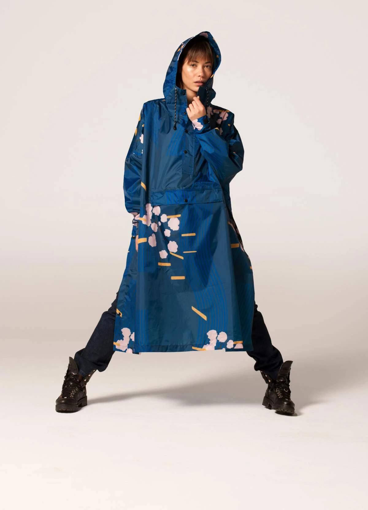 Poncho De Pluie Vélo Recyclé Original - Rainkiss 19 Poncho De Pluie Vélo Recyclé Original - Rainkiss – Image 17