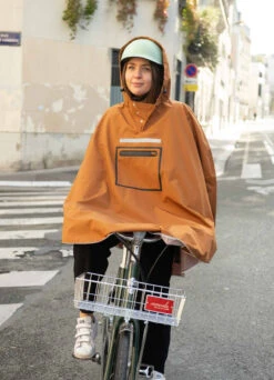Poncho Vélo Urbain - The People's Poncho 33 Poncho Vélo Urbain - The People's Poncho -Jesuis à Vélo Soldes poncho velo urbain the people s poncho 11
