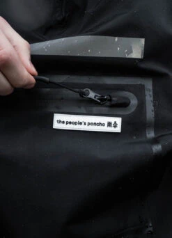 Poncho Vélo Urbain - The People's Poncho 30 Poncho Vélo Urbain - The People's Poncho -Jesuis à Vélo Soldes poncho velo urbain the people s poncho 8