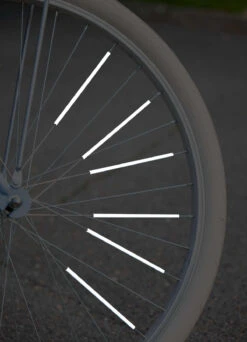 Réflecteurs De Rayons Longs (lot De 12) - JSAV 17 Réflecteurs De Rayons Longs (lot De 12) - JSAV -Jesuis à Vélo Soldes reflecteurs de rayons longs lot de 12 jsav 2