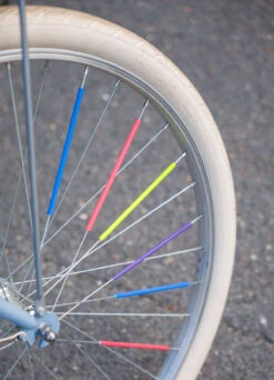 Réflecteurs De Rayons Longs (lot De 12) - JSAV 18 Réflecteurs De Rayons Longs (lot De 12) - JSAV -Jesuis à Vélo Soldes reflecteurs de rayons longs lot de 12 jsav 3