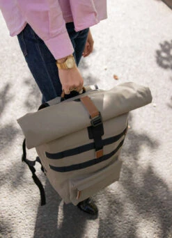 Sacoche Convertible Sac à Dos - AGU 26 Sacoche Convertible Sac à Dos - AGU -Jesuis à Vélo Soldes sacoche convertible sac a dos agu 4