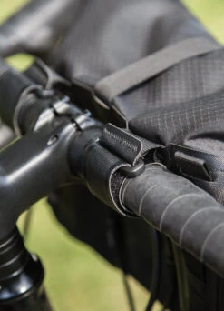 Sacoche De Guidon Accessory Pack - Ortlieb -Jesuis à Vélo Soldes sacoche de guidon accessory pack ortlieb 1 3