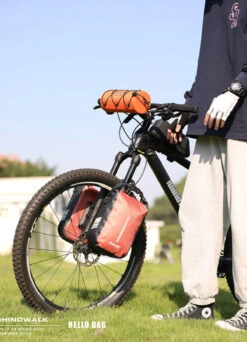 Sacoche Guidon Imperméable 2,4L - Rhino -Jesuis à Vélo Soldes sacoche guidon impermeable 24l rhino 6