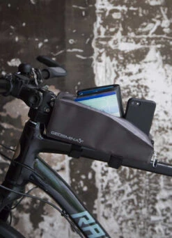 Sacoche Vélo Cockpit Bikepacking - Geosmina 15 Sacoche Vélo Cockpit Bikepacking - Geosmina -Jesuis à Vélo Soldes sacoche velo cockpit bikepacking geosmina 2