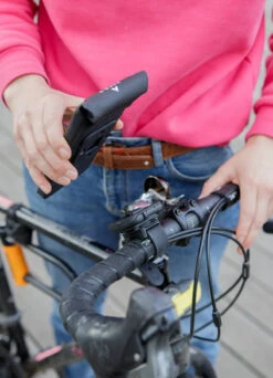 Support-smartphone Vélo Waterproof - Hapo-G -Jesuis à Vélo Soldes support smartphone velo waterproof hapo g 3